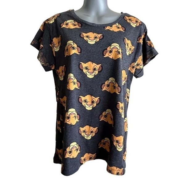 Disney Lions King Simba Juniors Short Sleeve Tee • NWOT • Size: Large​ - Picture 1 of 7
